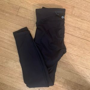 Black lululemon leggings
